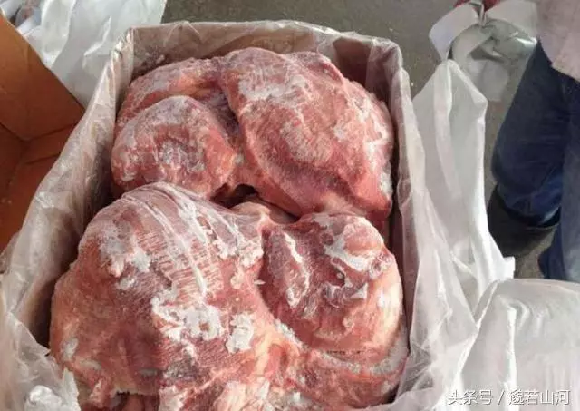 冷凍肉千萬不要用水泡,教你1招「3分鐘解凍」,吃起來跟新鮮的肉一樣棒!