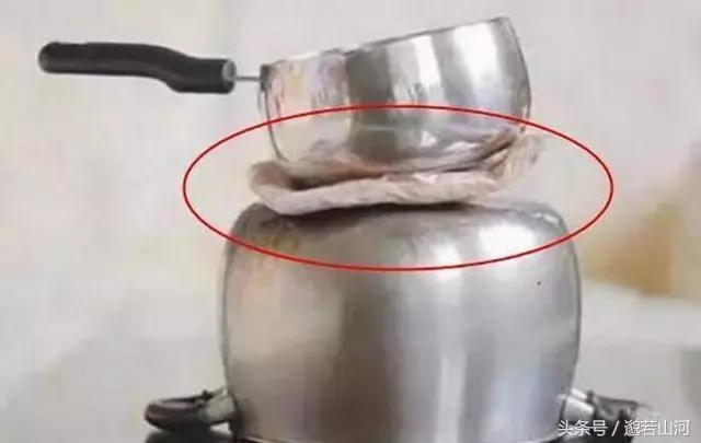冷凍肉千萬不要用水泡,教你1招「3分鐘解凍」,吃起來跟新鮮的肉一樣棒!