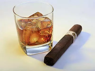 原來吃黑芝麻不能補腎?營養師說:真正有補腎作用的是這3件事