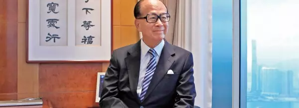 不怕沒生意做,就怕「做斷生意」李嘉誠:「曾遭遇經營危機,母親的故事改變了命運!」