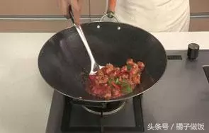 進擊的肉!大廚教你如何讓肉變得更美味多汁!