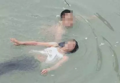 妻子意外跌下河,幾個月都沒有撈起屍體,我為兒女再娶,換床單時懵了!
