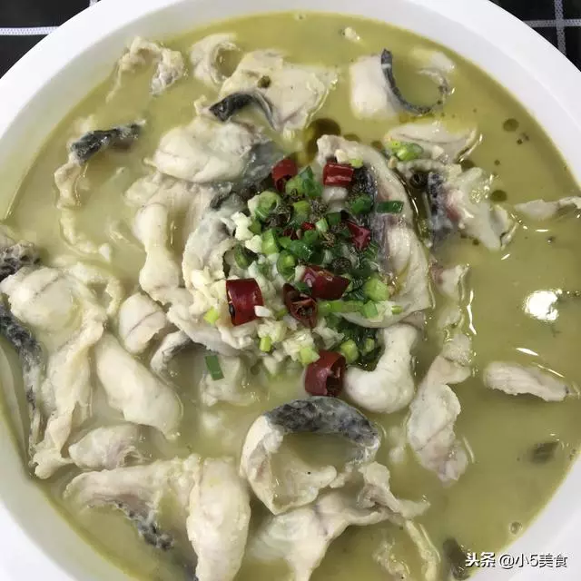 酸菜魚這樣做,湯汁鮮美,比飯館的還好吃!