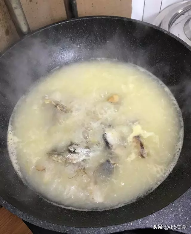 酸菜魚這樣做,湯汁鮮美,比飯館的還好吃!