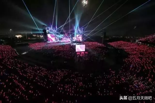 台中day2 阿信:今天的歌單就是要很特別,讓昨天的朋友痛不欲生