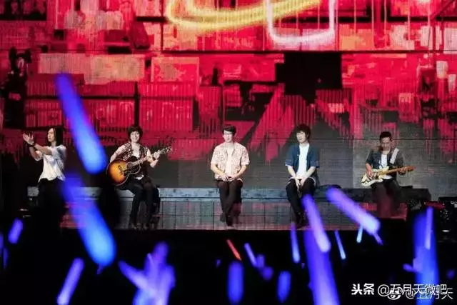 台中day2 阿信:今天的歌單就是要很特別,讓昨天的朋友痛不欲生