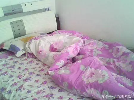 起床後馬上疊被子是對的嗎?這樣做小心加速蟎蟲滋生,看怎麼回事