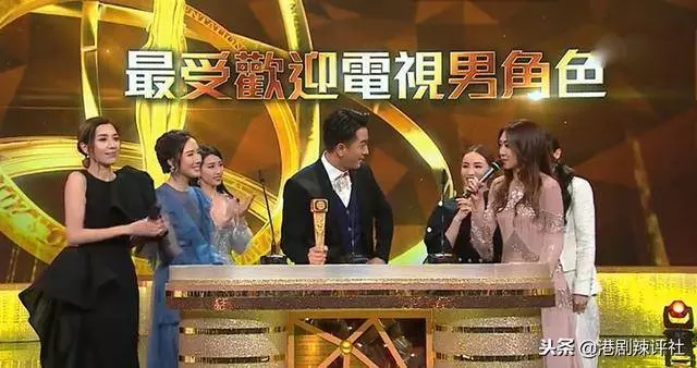 胡定欣贏兩屆視後地位仍不如田蕊妮,頒獎禮整晚黑臉皆因被搶風頭
