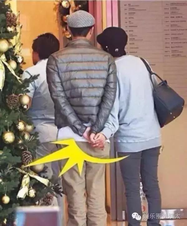 「張智霖」夫妻上山拜佛,拍了張照片,拉近一看!竟是「觀音菩薩」顯靈!