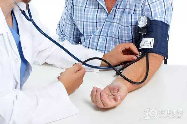 血壓多少才安全?專家告訴你控制血壓的秘訣