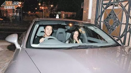 楊冪劉愷威宣布離婚!將以親人身份撫養孩子,回顧戀情曾轟轟烈烈!