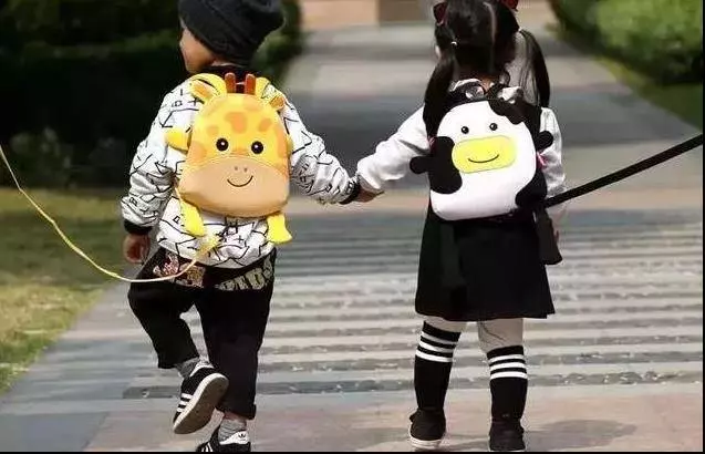 人販子最常用的手段除了騙、還有偷和搶!想要保護孩子,這5招必須學會!
