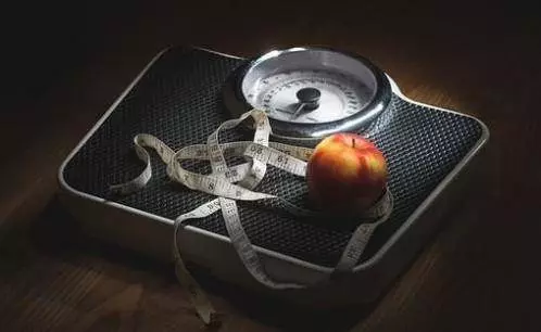 2型糖尿病患者最該做好【這件事】!很多人都忽視了,比吃藥還重要