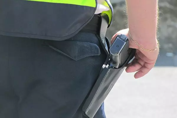 開庭還來不及坐下「法官10秒判無罪」!5年煎熬殺嫌犯警張景義當場愣了