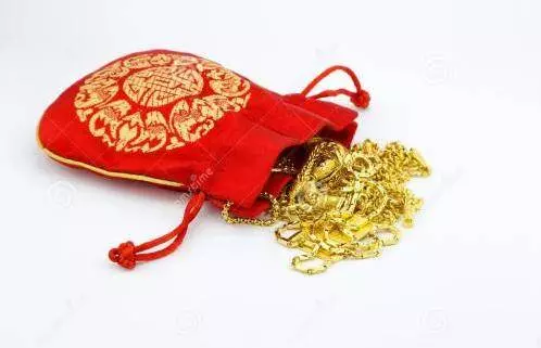 麥玲玲:【兔龍蛇馬】2019年最好運的生肖,你家有嗎?