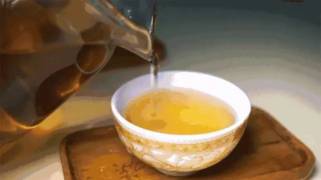 你幾月出生,就是什麼水,你是什麼水。