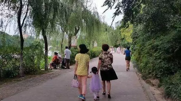 40歲後養成5個「增壽」習慣,改善健康,3個小動作,舒筋活絡, 適合生活作息不規律的人!