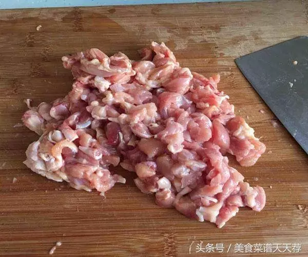糯米雞是先放糯米還是雞肉?不懂?進來瞧瞧!