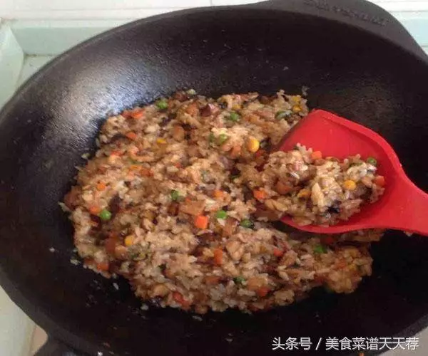糯米雞是先放糯米還是雞肉?不懂?進來瞧瞧!
