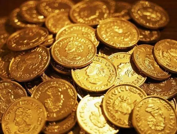 2019年鹹魚大翻身,財神不敢惹的5生肖,喜從天降,富貴不斷!