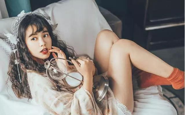 移情別戀攀上百億富豪,甩掉五年感情的林峰,吳千語這次看走眼了