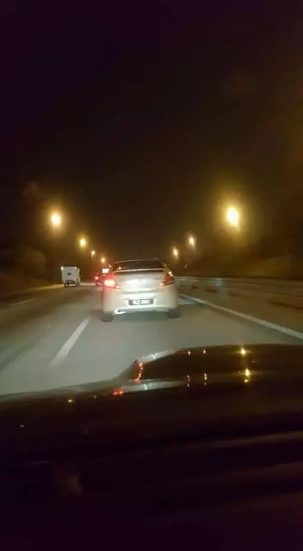 【非洲女撞後逃】遭警方逮捕後竟發現她驚人的事!巫裔車主竟要自掏腰包修車?!【內有視頻】