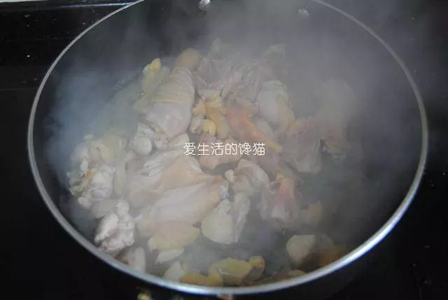 我家三天兩頭煲這湯,能滋陰潤燥,清心安神!!