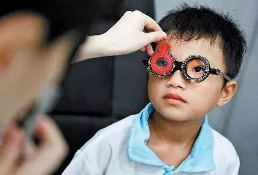 養生小技巧:每天捏手腕3下,眼睛不花、看得清,不頭暈、不頭疼,人人都能做到