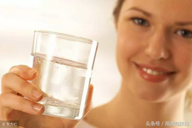 起床先做4件事,肝越來越好,醫生建議超過30歲都該堅持
