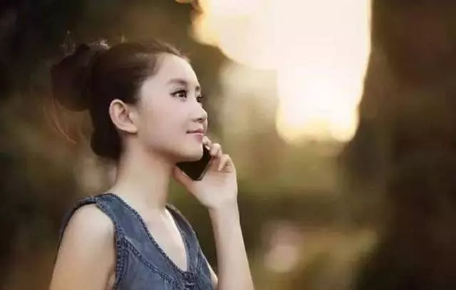 剛下班,小姑子一個電話,立馬選擇離婚,表示伺候不起你們一家人