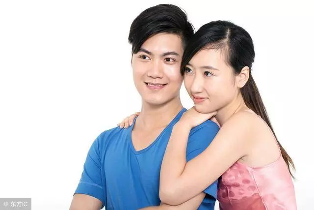 我爸媽有事用錢,老婆一毛不拔,轉天就給小舅子10萬買房