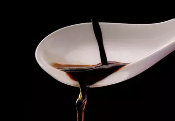 瘦到肚子凹下去!每天睡前一杯「天然剷肉劑」排出體內廢物、第二天排出6斤宿便!!!!!!!!