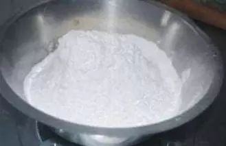 如何製作出Q彈不硬的湯圓?現在就來教你做出來,熱吃冷吃都超好吃的湯圓!