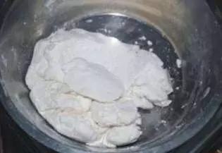 如何製作出Q彈不硬的湯圓?現在就來教你做出來,熱吃冷吃都超好吃的湯圓!