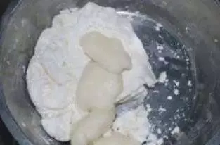 如何製作出Q彈不硬的湯圓?現在就來教你做出來,熱吃冷吃都超好吃的湯圓!