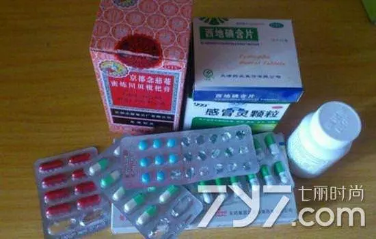 不好了出大事!小男孩喝可樂吃它當場死! 喝可樂時千萬不要吃它! 尤其是小孩子!家長一定要看的文章