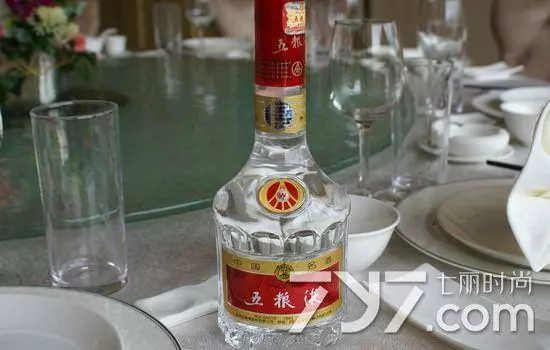 不好了出大事!小男孩喝可樂吃它當場死! 喝可樂時千萬不要吃它! 尤其是小孩子!家長一定要看的文章