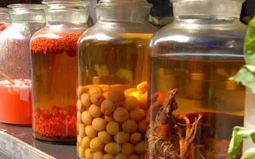 高尿酸「吃」出來,醫生提醒:6種食物不要吃,幫你遠離腎衰竭!