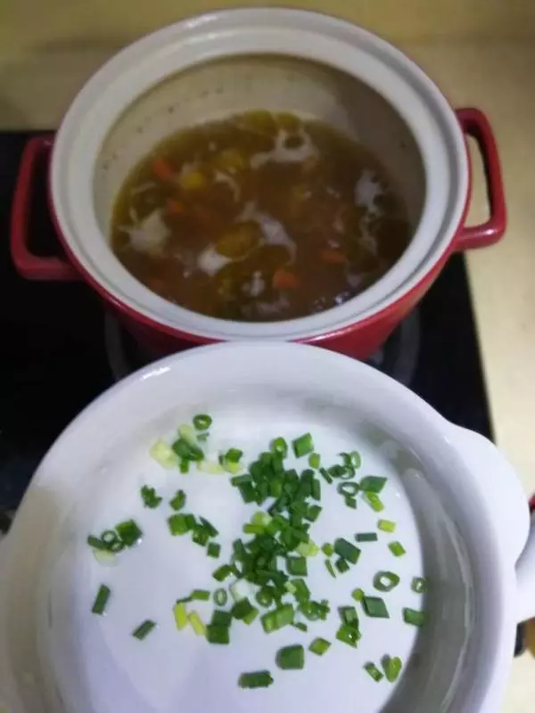 經常頭痛氣血差的,燉這一鍋湯 益氣養身 女人多喝氣色好