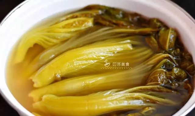 ,想吃酸菜不用買,自己做超簡單,3天就變酸,乾淨衛生0添加劑