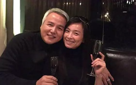 張庭辛酸無人知,人前賣笑秀恩愛,林瑞陽不為人知一面遭曝光