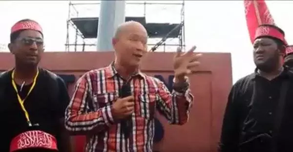 ◤火爆勁爆◢ 鄭全行寧放棄華裔身份【此話一出網民轟爆光頭佬】快看視頻