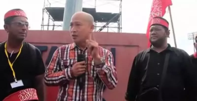 ◤火爆勁爆◢ 鄭全行寧放棄華裔身份【此話一出網民轟爆光頭佬】快看視頻