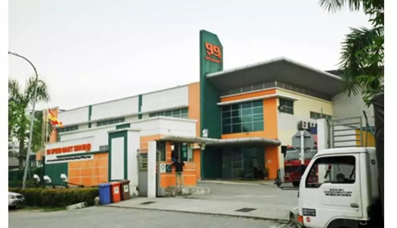 超勵志!【大馬500多間99 SpeedMart 老闆創業故事】出世8個月即患上小兒麻痹症卻自強不息~