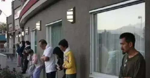 一個動作,每天100下,打通全身血脈,排毒強腎,白髮變黑,血壓穩定了,睡眠也好了,簡單易學!