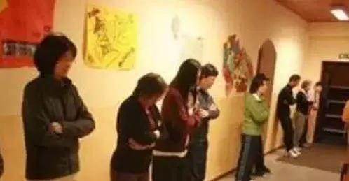 一個動作,每天100下,打通全身血脈,排毒強腎,白髮變黑,血壓穩定了,睡眠也好了,簡單易學!