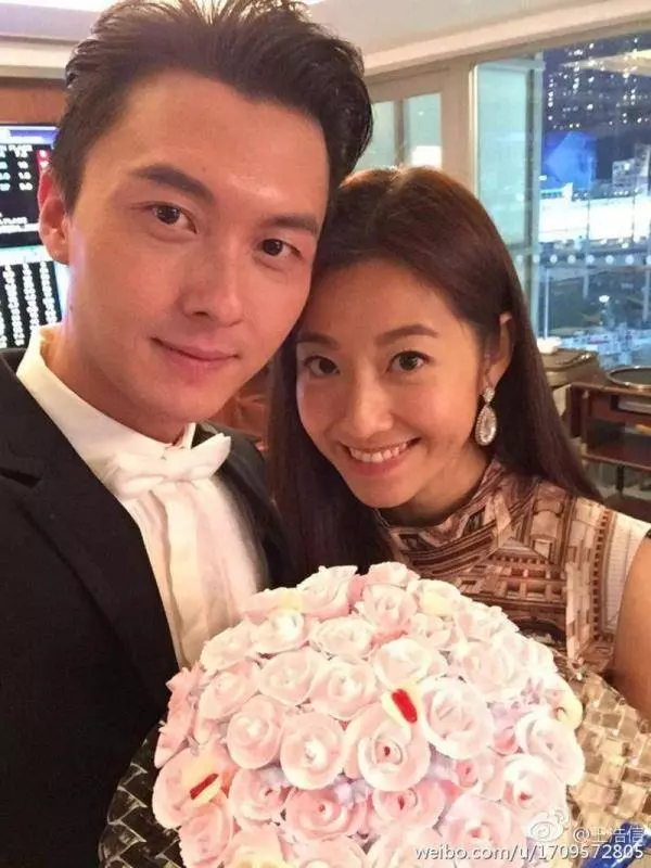 再傳婚變!TVB視帝被指婚姻亮紅燈,太太死心堅決離婚,原來傳緋聞的是她!