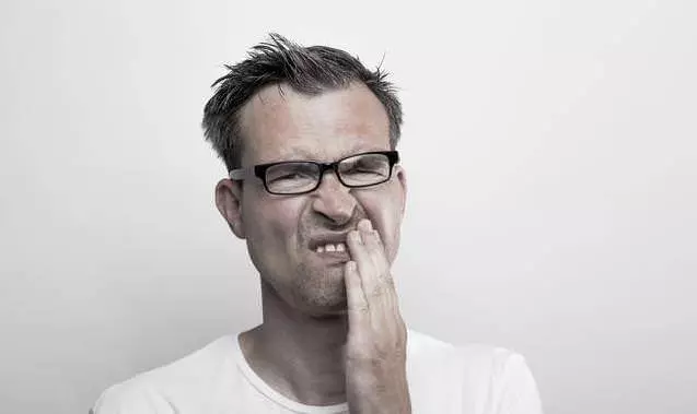 專家提醒:肝不好的人,每天吃這4種水果,肝臟不老,養肝護肝更健康!