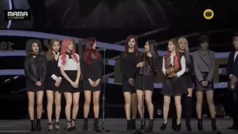 「TWICE」「盤點」181207 TWICE往年「MAMA」回顧 將開啟第三年的獲獎之旅
