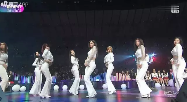 「TWICE」「盤點」181207 TWICE往年「MAMA」回顧 將開啟第三年的獲獎之旅